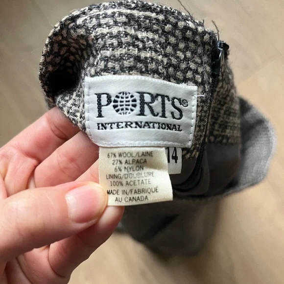 Ports Pencil Skirt - fully lined - Picture 2 of 9